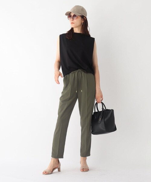 OPAQUE.CLIP(オペークドットクリップ)の「◆ストレッチカルゼ イージーテーパードパンツ【WEB限定サイズ】(その他パンツ・レディース・ベージュ/ダークオリーブ/ブラック/チャコールグレー・42/34/38/36/40)」の13枚目の写真