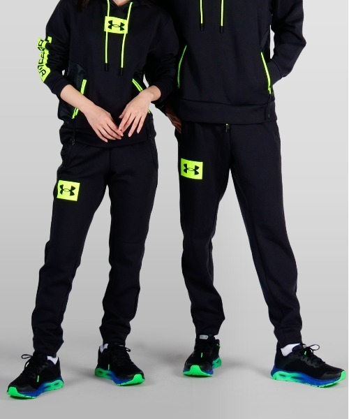 UNDER ARMOUR(アンダーアーマー)の「UAサミット ニット ジョガー(トレーニング/メンズ)(その他パンツ・メンズ・グレー/ブラック・XXL/L/XL/S/M)」の2枚目の写真