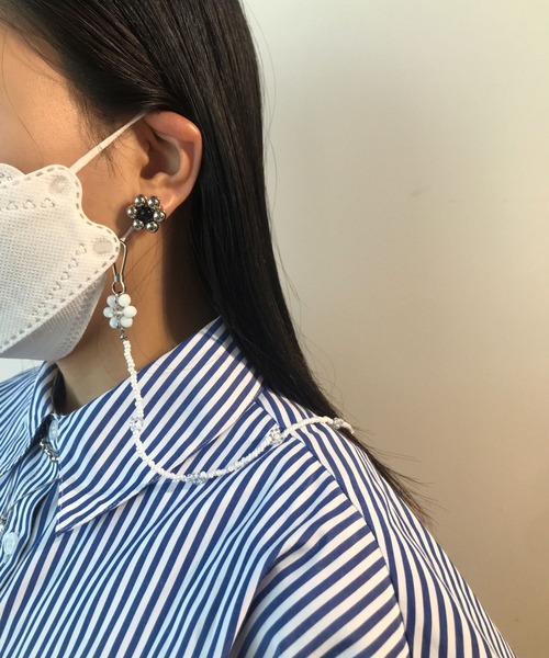 Me%（ミィパーセント）の「【3way】フラワーポイントマルチストラップ（マスク・レディース・ホワイト/ブラック/ライトピンク/グリーン系その他/ホワイト系その他・FREE）」の19枚目の写真