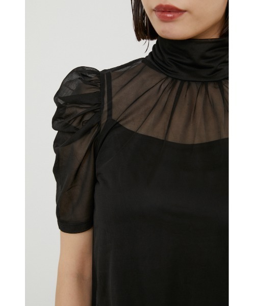 rienda（リエンダ）の「ショルダーギャザーシースルートップス（Tシャツ/カットソー・レディース・ブラック/ライム/ライトブラウン・FREE）」の4枚目の写真