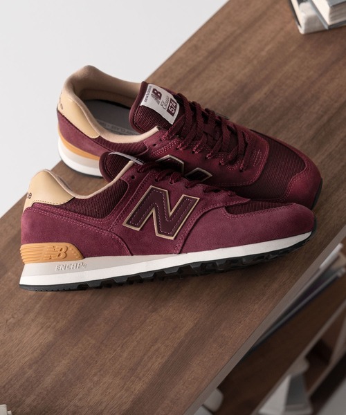 NEW BALANCE(ニューバランス)の「ML574(スニーカー・メンズ・ホワイト/グレー系その他/グレー/ネイビー/ライトブラウン/バーガンディー・24.5cm/28.0cm/25.5cm/24.0cm/26.0cm/25.0cm/27.5cm/26.5cm/29.0cm/23.0cm/28.5cm/27.0cm/23.5cm/22.5cm)」の6枚目の写真