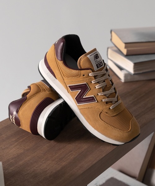 NEW BALANCE(ニューバランス)の「ML574(スニーカー・メンズ・ホワイト/グレー系その他/グレー/ネイビー/ライトブラウン/バーガンディー・24.5cm/28.0cm/25.5cm/24.0cm/26.0cm/25.0cm/27.5cm/26.5cm/29.0cm/23.0cm/28.5cm/27.0cm/23.5cm/22.5cm)」の21枚目の写真