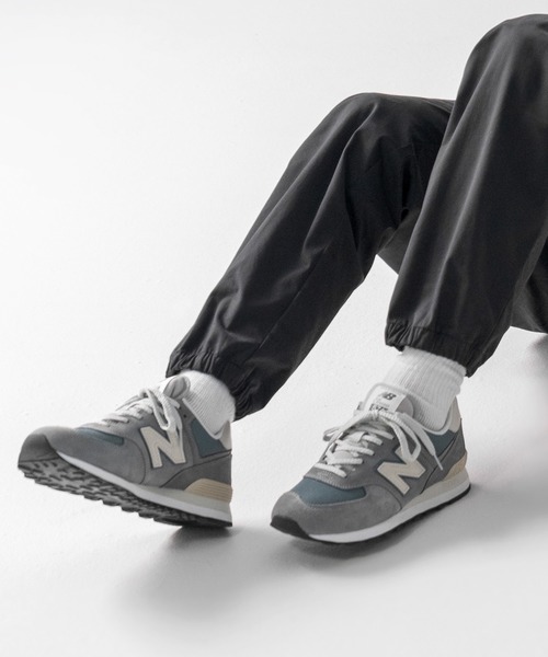 NEW BALANCE(ニューバランス)の「ML574(スニーカー・メンズ・ホワイト/グレー系その他/グレー/ネイビー/ライトブラウン/バーガンディー・24.5cm/28.0cm/25.5cm/24.0cm/26.0cm/25.0cm/27.5cm/26.5cm/29.0cm/23.0cm/28.5cm/27.0cm/23.5cm/22.5cm)」の10枚目の写真