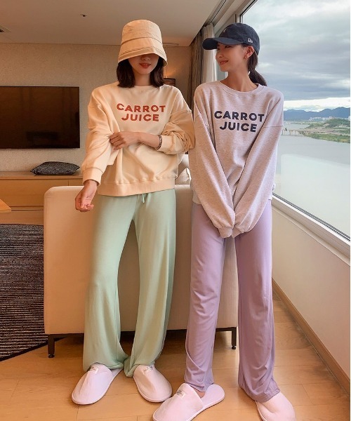 chuu(チュー)の「CHUU ボーイングトレーニングパンツ(スウェットパンツ・レディース・ブラック/ミント/バイオレット/ピンク・FREE)」の9枚目の写真