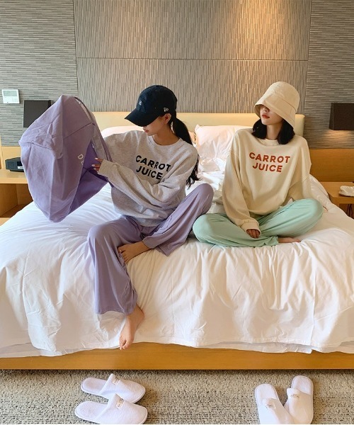 chuu(チュー)の「CHUU ボーイングトレーニングパンツ(スウェットパンツ・レディース・ブラック/ミント/バイオレット/ピンク・FREE)」の13枚目の写真