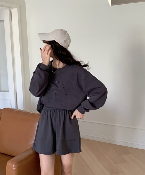 emi+(エミプラス)の「刺繍ロゴトレーナ+ショートパンツセットアップ(スウェット・レディース・ブルー/イエロー/ピンク/ネイビー/チャコールグレー/アイボリー/ブラウン/ブラック・FREE)」の17枚目の写真