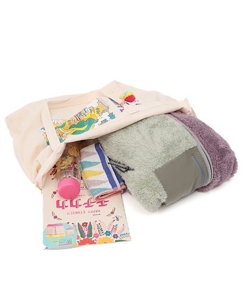 チチカカ（チチカカ）の「プリントビッグキャンバストートバッグ（トートバッグ・レディース・その他3/その他2/その他1・FREE）」の19枚目の写真