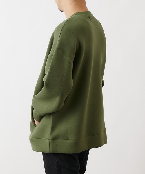 COLONY 2139(コロニートゥーワンスリーナイン)の「ダンボールポケット付きクルーネックプルオーバー※ユニセックス対応(スウェット・メンズ・ホワイト/カーキ/ブラック・X-LARGE/MEDIUM/LARGE)」の21枚目の写真