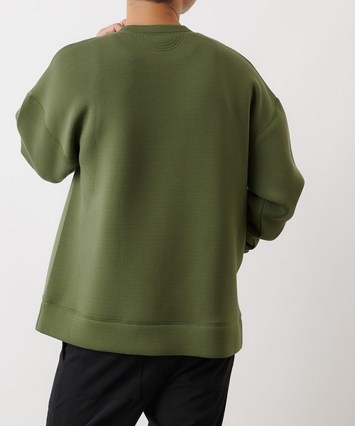 COLONY 2139(コロニートゥーワンスリーナイン)の「ダンボールポケット付きクルーネックプルオーバー※ユニセックス対応(スウェット・メンズ・ホワイト/カーキ/ブラック・X-LARGE/MEDIUM/LARGE)」の9枚目の写真