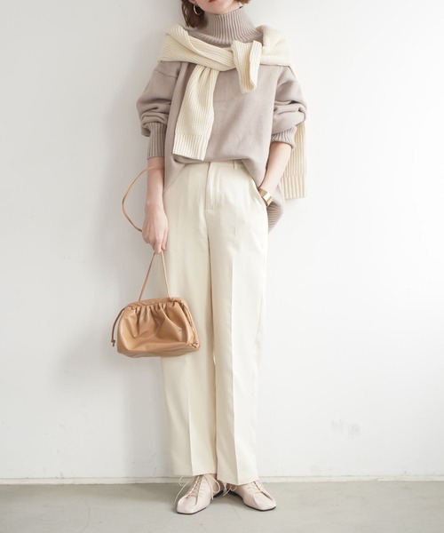 AmiAmi（アミアミ）の「2WAYスクエアトゥレースアップバブーシュ ローファー（ローファー・レディース・ベージュ/ブラック/アイボリー・L/LL/M/S）」の4枚目の写真