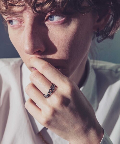 and cloud（アンドクラウド）の「Gradation Ring S（リング・レディース・イエローゴールド/シルバー/ブラック・LL/M）」の22枚目の写真