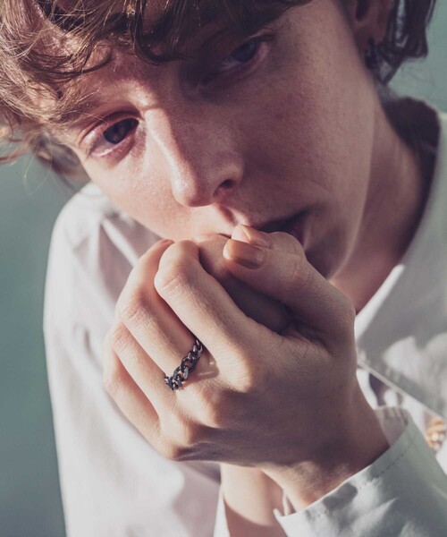 and cloud（アンドクラウド）の「Gradation Ring S（リング・レディース・イエローゴールド/シルバー/ブラック・LL/M）」の2枚目の写真