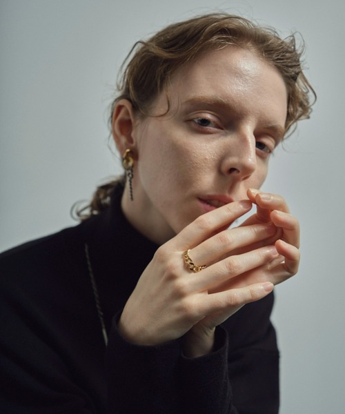 and cloud（アンドクラウド）の「Gradation Ring S（リング・レディース・イエローゴールド/シルバー/ブラック・LL/M）」の8枚目の写真