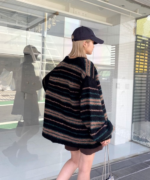 WHO'S WHO gallery（フーズフーギャラリー）の「ブークレボーダーカーデ（カーディガン/ボレロ・レディース・ブラック/パープル/オフホワイト/ブルー・FREE）」の5枚目の写真