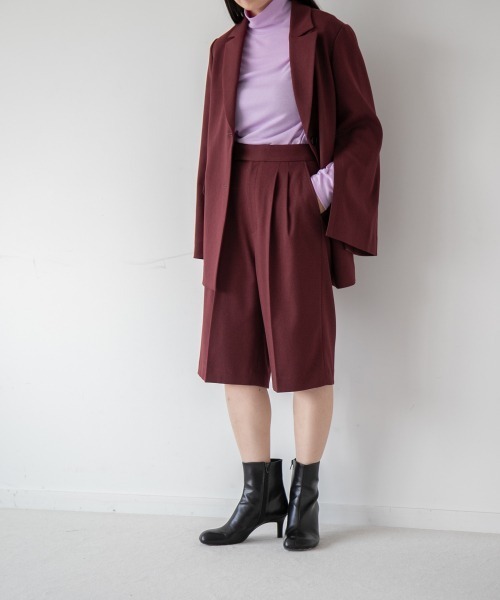 yuw（ユウ）の「FRAISE TURTLE　236108（Tシャツ/カットソー・レディース・ホワイト/ブラック/パープル/イエロー/ブルー・FREE）」の8枚目の写真