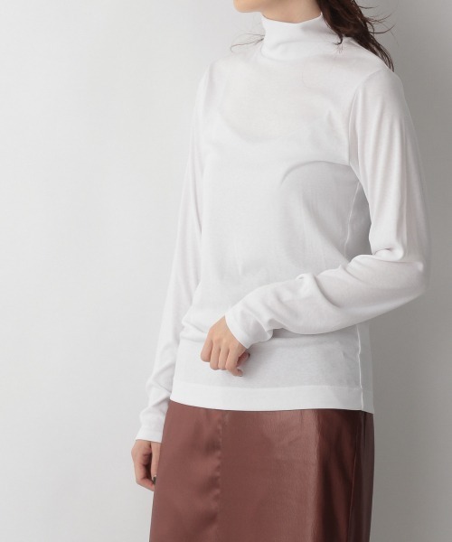 yuw（ユウ）の「FRAISE TURTLE　236108（Tシャツ/カットソー・レディース・ホワイト/ブラック/パープル/イエロー/ブルー・FREE）」の12枚目の写真