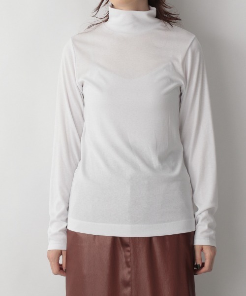 yuw（ユウ）の「FRAISE TURTLE　236108（Tシャツ/カットソー・レディース・ホワイト/ブラック/パープル/イエロー/ブルー・FREE）」の13枚目の写真