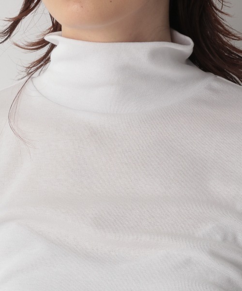 yuw（ユウ）の「FRAISE TURTLE　236108（Tシャツ/カットソー・レディース・ホワイト/ブラック/パープル/イエロー/ブルー・FREE）」の17枚目の写真