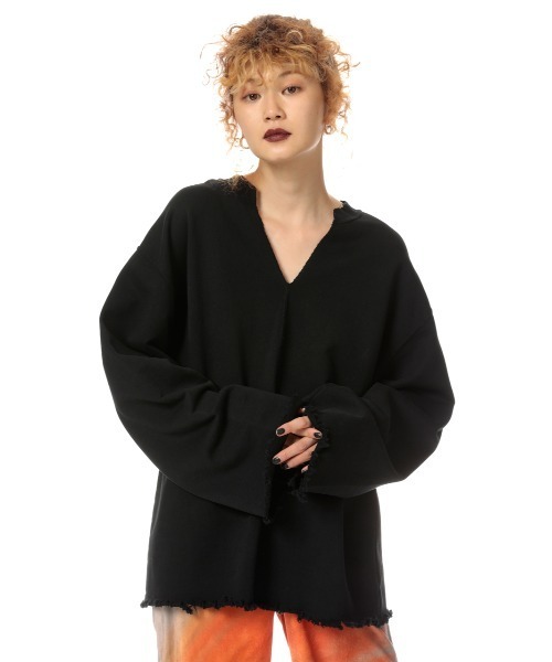 SLY（スライ）の「DAMAGE SKIPPER SW TOPS ダメージ スウェット トップス（スウェット・レディース・ブラック/アイボリー/ライトブルー・FREE）」の3枚目の写真