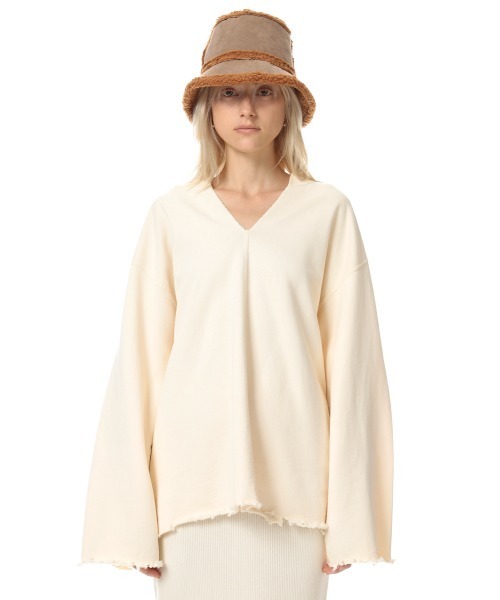 SLY（スライ）の「DAMAGE SKIPPER SW TOPS ダメージ スウェット トップス（スウェット・レディース・ブラック/アイボリー/ライトブルー・FREE）」の6枚目の写真