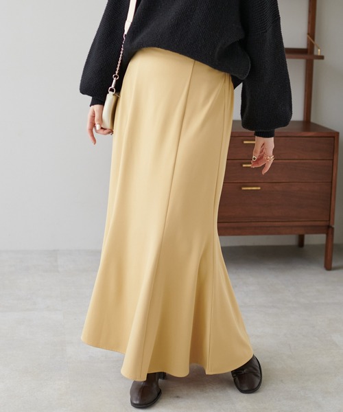 DISCOAT(ディスコート)の「【WEB限定】カラーマーメードスカート(スカート・レディース・ブラック/ブラウン/モカ/ライトベージュ/グリーン/イエロー/ミント/グレー・FREE)」の1枚目の写真