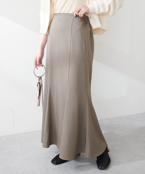 DISCOAT(ディスコート)の「【WEB限定】カラーマーメードスカート(スカート・レディース・ブラック/ブラウン/モカ/ライトベージュ/グリーン/イエロー/ミント/グレー・FREE)」の5枚目の写真