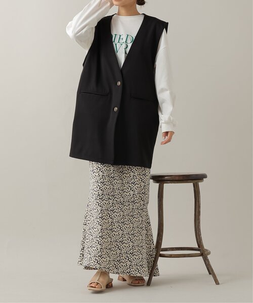 frames RAY CASSIN（フレームスレイカズン）の「ノーカラージレ（テーラードジャケット・レディース・ベージュ/ブラック・FREE）」の4枚目の写真