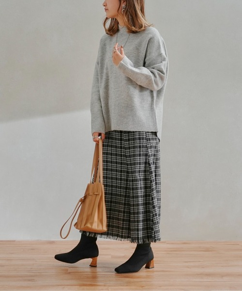 Chez toi（シェトワ）の「ハイネックバックスリットプルオーバー 