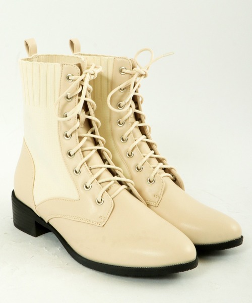 LibertyDoll(リバティードール)の「LibertyDoll 美シルエット レースアップ ニット ブーツ(ブーツ・レディース・ブラック/ダークブラウン/アイボリー・LL/S/M/L)」の1枚目の写真