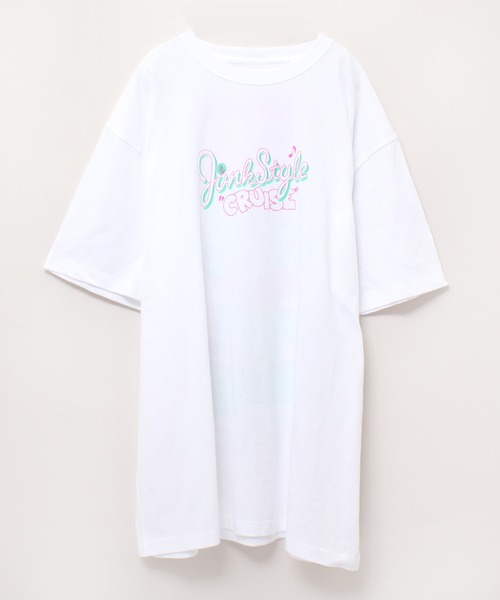 RNA（アールエヌエー）の「M1834 ジャンクロゴＢＩＧロングＴ（Tシャツ/カットソー・レディース・ブラック/ホワイト×レッド/ホワイト×ブルー・MEDIUM）」の2枚目の写真