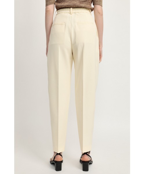 SLY（スライ）の「TUCK TAPERED PT タック テーパード パンツ（スラックス・レディース・レッド/ブラック/アイボリー・2/1）」の4枚目の写真