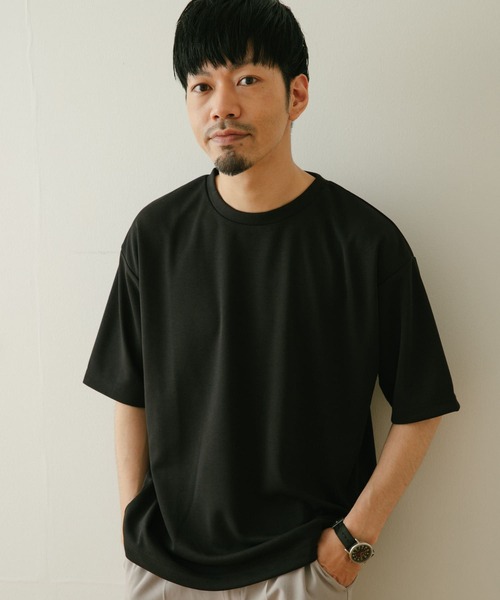 ITEMS URBANRESEARCH（アイテムズ アーバンリサーチ）の「『UR TECH ひやサラクール』 Air Dry ライトポンチ トップス（Tシャツ/カットソー・メンズ・ブラック/ブラウン/グレー系その他・MEDIUM/LARGE）」の4枚目の写真