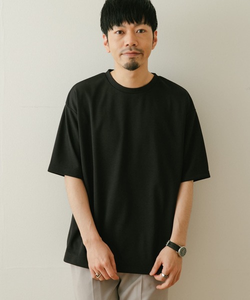 ITEMS URBANRESEARCH（アイテムズ アーバンリサーチ）の「『UR TECH ひやサラクール』 Air Dry ライトポンチ トップス（Tシャツ/カットソー・メンズ・ブラック/ブラウン/グレー系その他・MEDIUM/LARGE）」の5枚目の写真