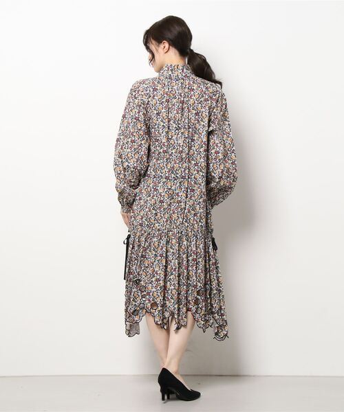 Hart(ハート)の「Hart / flower print long dress(フラワープリントワンピース)(ワンピース・レディース・マルチ・38)」の3枚目の写真