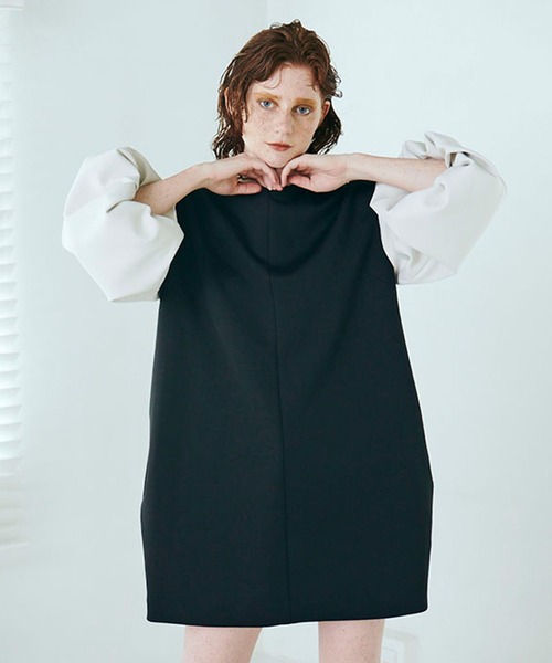 MECRE（メクル）の「バイカラーコクーンミニワンピース（ワンピース・レディース・ブラック/カーキ・F）」の9枚目の写真