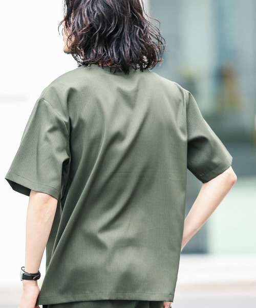 URBAN RESEARCH Sonny Label(アーバンリサーチサニーレーベル)の「『吸水速乾』『セットアップ対応』クイックドライワイドTシャツ(Tシャツ/カットソー・メンズ・ブルー系その他/グレー/グリーン/カーキ/ブラック・MEDIUM/LARGE)」の20枚目の写真