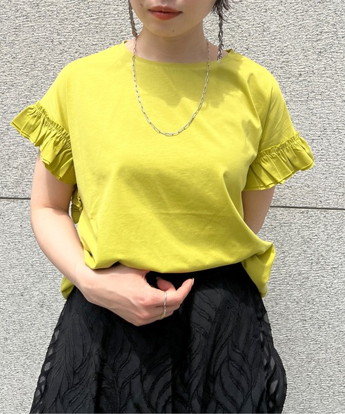 Chez toi(シェトワ)の「袖フリルカットプルオーバー(Tシャツ/カットソー・レディース・ブラック/オフホワイト/イエロー/オレンジ・FREE)」の3枚目の写真