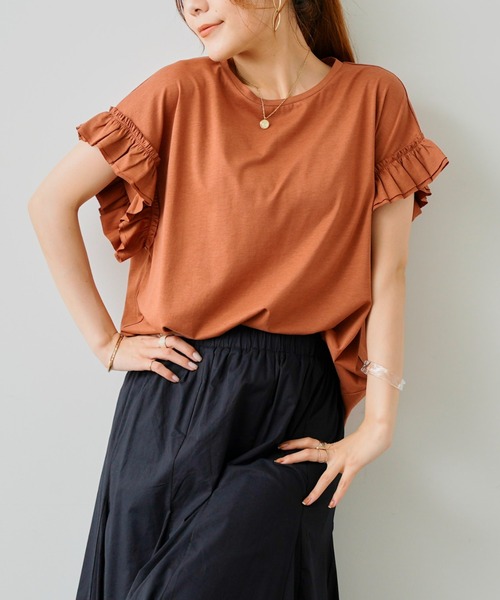 Chez toi(シェトワ)の「袖フリルカットプルオーバー(Tシャツ/カットソー・レディース・ブラック/オフホワイト/イエロー/オレンジ・FREE)」の4枚目の写真