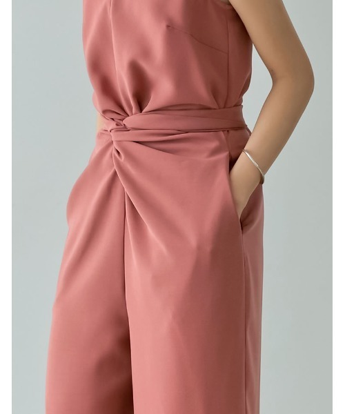 Re:EDIT（リエディ）の「[低身長/高身長サイズ有][洗濯機で洗える]ウエストリボンノースリーブオールインワン（つなぎ/オールインワン・レディース・ブラック/ブルー/グレイッシュベージュ/チャコール/ピンク/モカ・MEDIUM/SHORT/TALL/LARGE）」の15枚目の写真