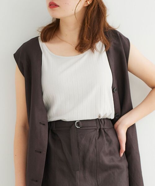 le.coeur blanc（ルクールブラン）の「ワイドリブバックスロスタンクトップ（タンクトップ・レディース・グレイッシュベージュ/ブラウン/カーキオリーブ/ブラック・38）」の9枚目の写真