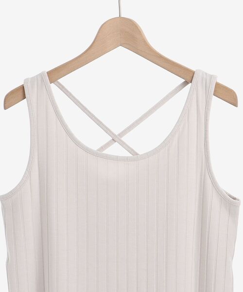 le.coeur blanc（ルクールブラン）の「ワイドリブバックスロスタンクトップ（タンクトップ・レディース・グレイッシュベージュ/ブラウン/カーキオリーブ/ブラック・38）」の18枚目の写真