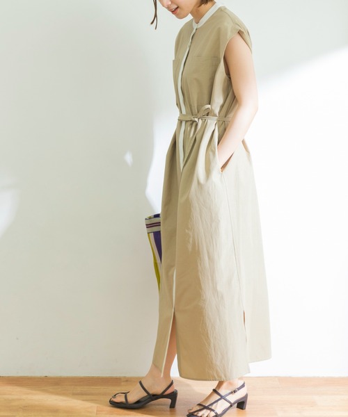 URBAN RESEARCH(アーバンリサーチ)の「バンドカラー配色シャツワンピース(ワンピース・レディース・ベージュ/ネイビー・36/38)」の7枚目の写真