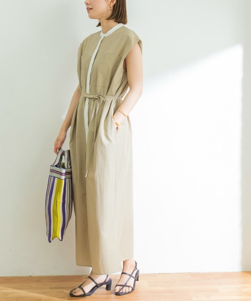 URBAN RESEARCH(アーバンリサーチ)の「バンドカラー配色シャツワンピース(ワンピース・レディース・ベージュ/ネイビー・36/38)」の12枚目の写真