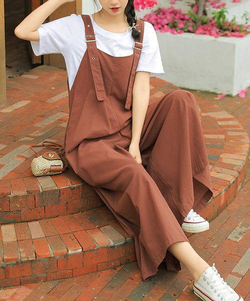 Grandeir（グランディール）の「リネンタッチフレアワイドサロペットパンツ（サロペット/オーバーオール・レディース・ブラック/ベージュ/ライトブラウン・M）」の14枚目の写真