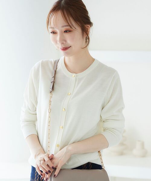 le.coeur blanc（ルクールブラン）の「ウォッシャブルウールクルーネックカーディガン（カーディガン/ボレロ・レディース・オフホワイト/ピンク/ブルー/ブラック・38）」の17枚目の写真