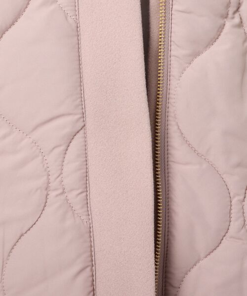 DRESKIP（ドレスキップ）の「◆【吸湿発熱/２WAY】大人な優しさ漂う 中綿異素材 キルティングコート（その他アウター・レディース・ブラック/カーキ/ベージュ・02/03/04）」の14枚目の写真