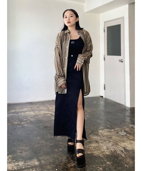 EMODA（エモダ）の「アシンメトリーカットバルキーサンダル（サンダル・レディース・ホワイト/ブラック・LARGE/MEDIUM/SMALL）」の14枚目の写真