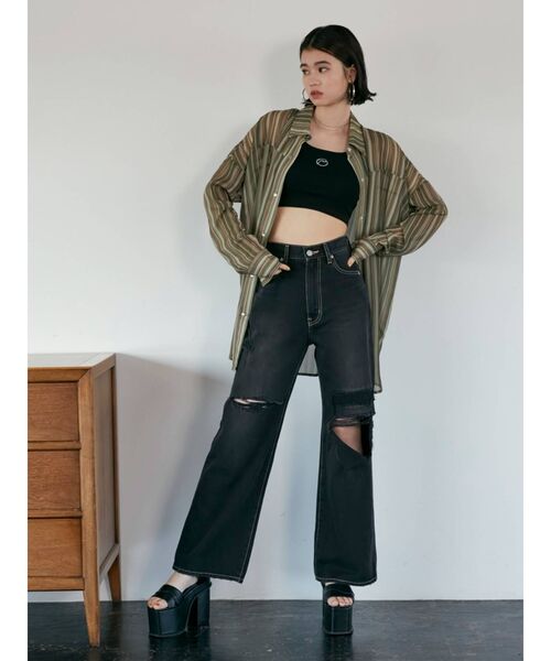 EMODA（エモダ）の「アシンメトリーカットバルキーサンダル（サンダル・レディース・ホワイト/ブラック・LARGE/MEDIUM/SMALL）」の17枚目の写真