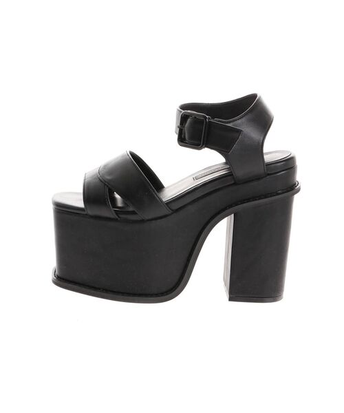 EMODA（エモダ）の「アシンメトリーカットバルキーサンダル（サンダル・レディース・ホワイト/ブラック・LARGE/MEDIUM/SMALL）」の19枚目の写真