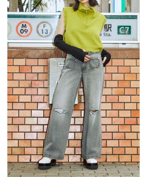 jouetie（ジュエティ）の「ローライズワイドデニム（デニムパンツ・レディース・ライトブルー/ブラック・SMALL/MEDIUM）」の10枚目の写真